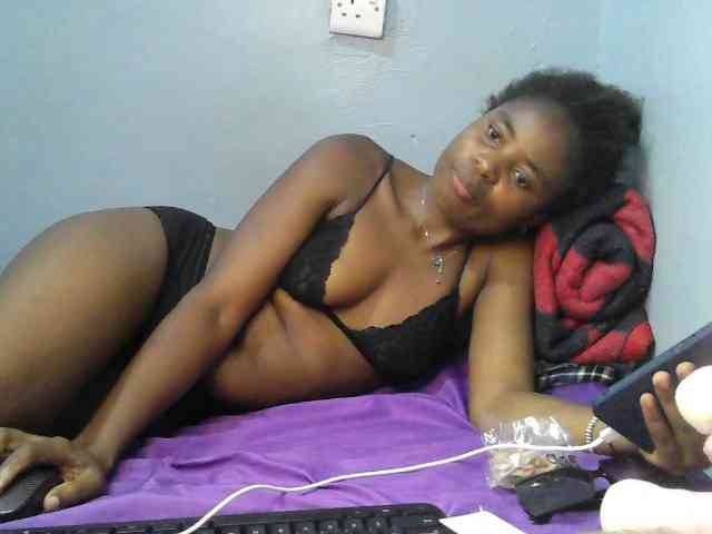 sweet-cherrie webcam