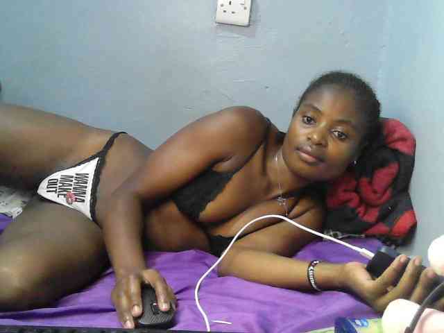 sweet-cherrie webcam