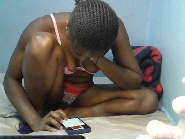 sweet-cherrie webcam