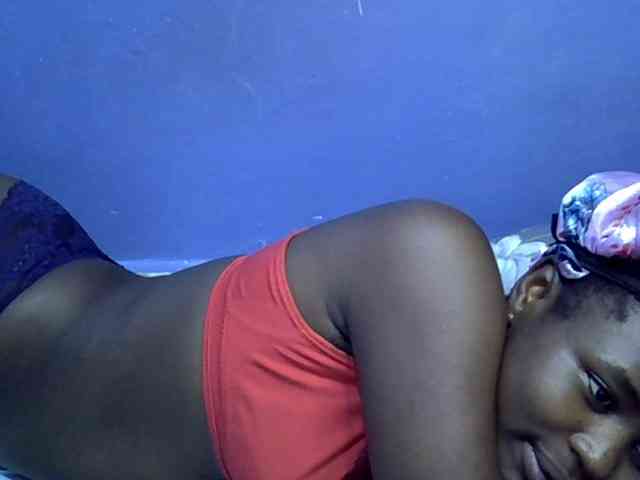 curvy-corazon webcam