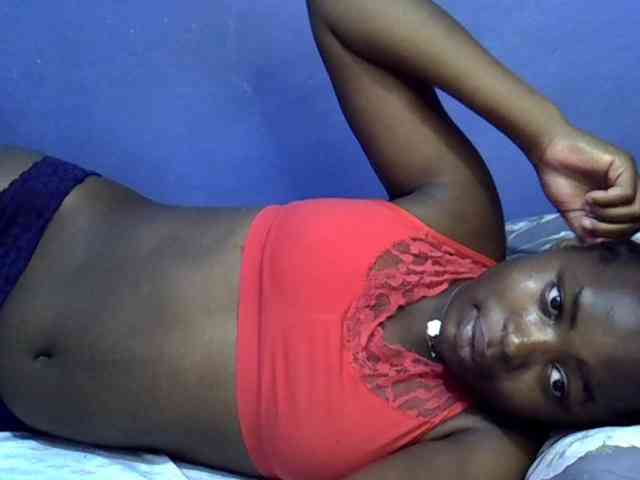 curvy-corazon webcam