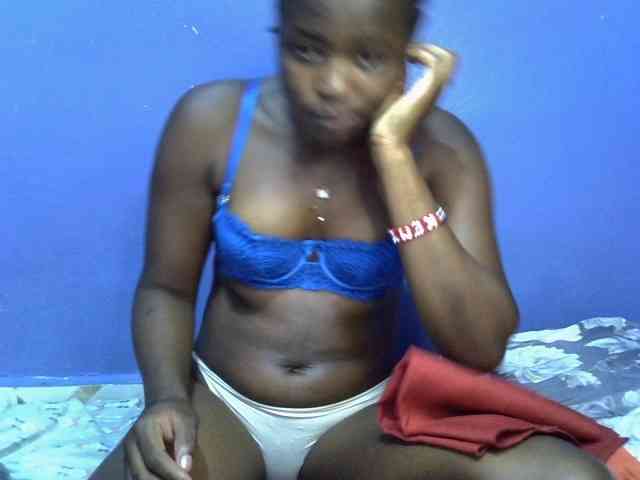curvy-corazon webcam