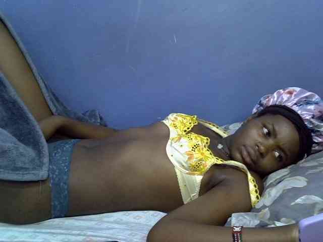 curvy-corazon webcam