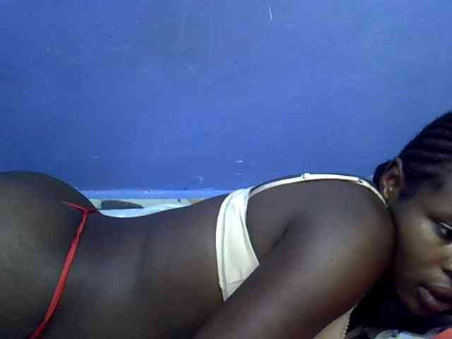 curvy-corazon webcam