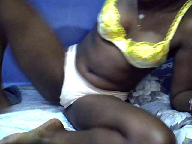 curvy-corazon webcam