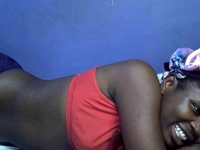 curvy-corazon webcam