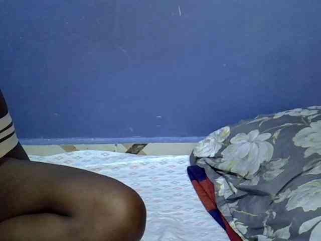 curvy-corazon webcam