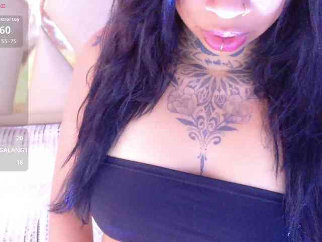 hollyvega webcam