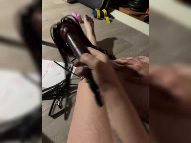 Pussy_destroyer webcam