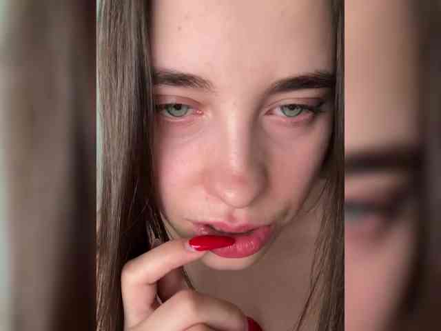FunnyBanny0312 webcam