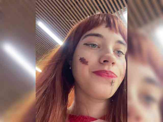 FunnyBanny0312 webcam