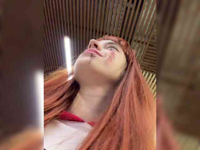 FunnyBanny0312 webcam