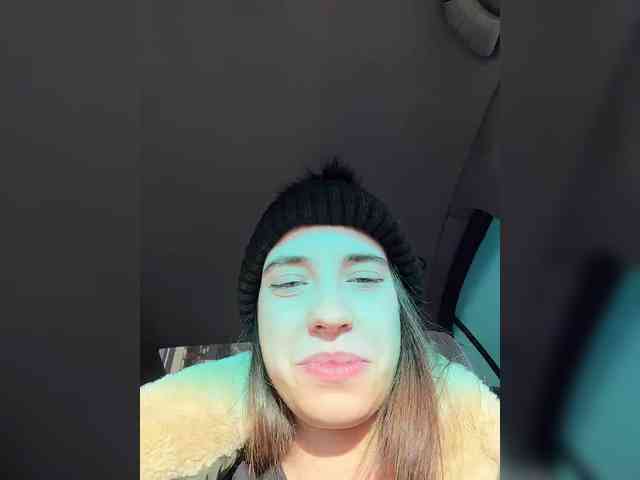 FunnyBanny0312 webcam