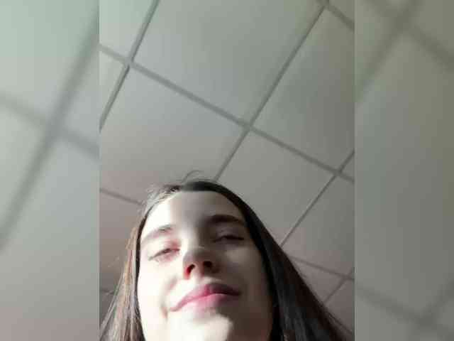 FunnyBanny0312 webcam