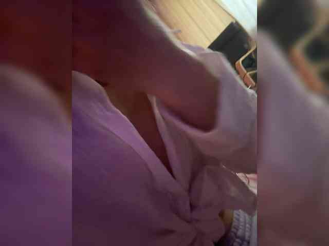 GoodGirl777 webcam