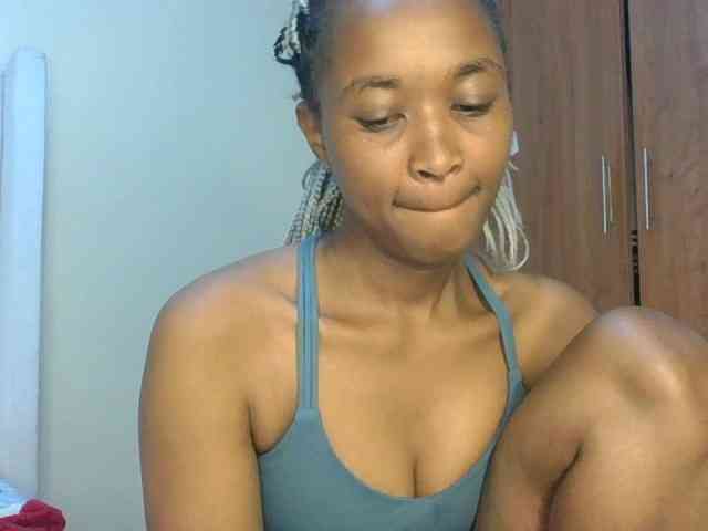 shanizz001 webcam