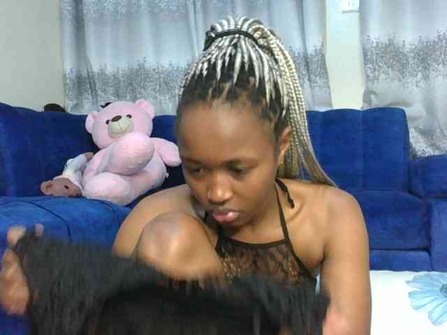 shanizz001 webcam