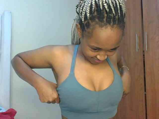 shanizz001 webcam