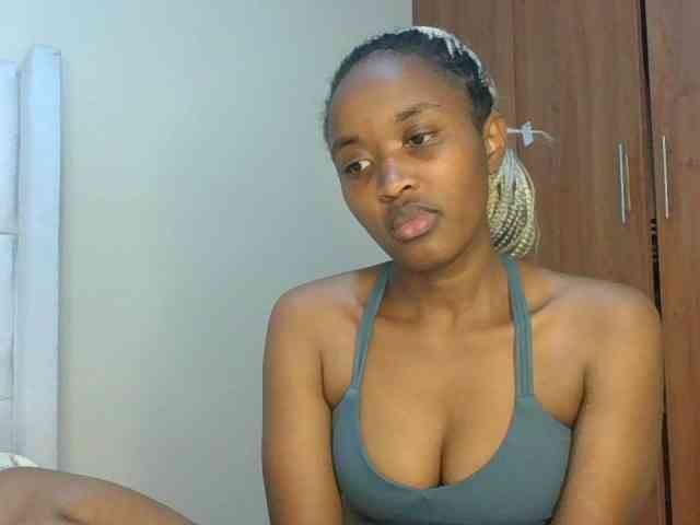shanizz001 webcam