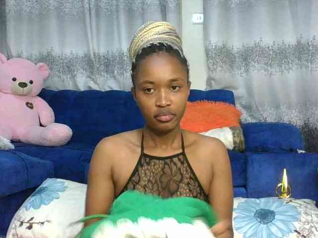 shanizz001 webcam