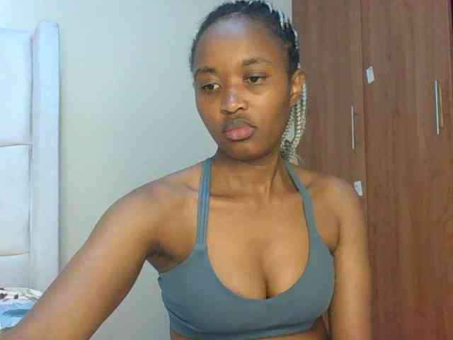 shanizz001 webcam