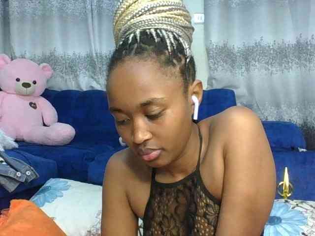 shanizz001 webcam