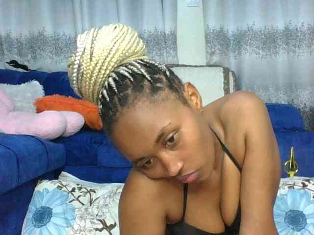 shanizz001 webcam