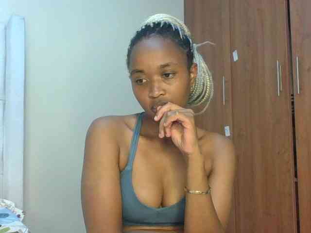 shanizz001 webcam