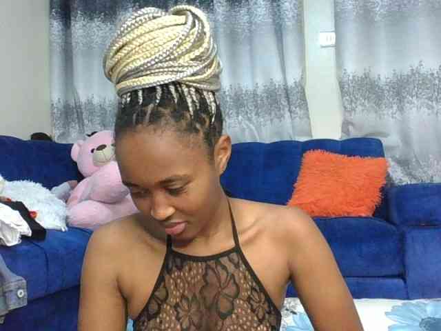 shanizz001 webcam