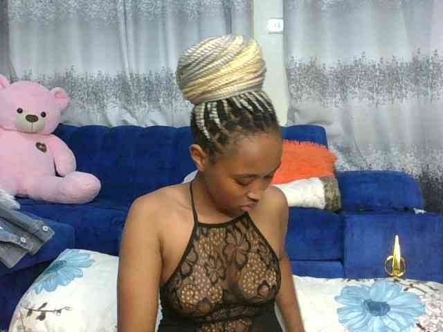 shanizz001 webcam