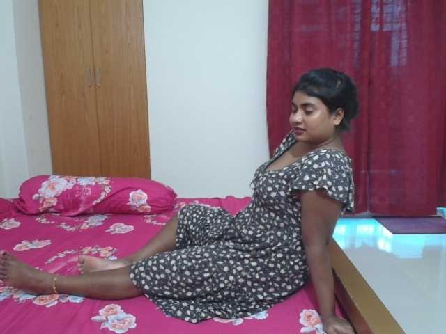 sweet-simran webcam