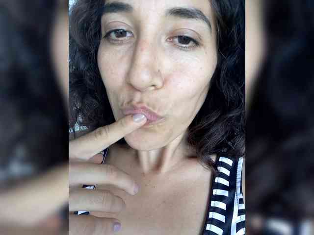 TanniaMarquez webcam