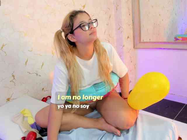 liaMonroe webcam