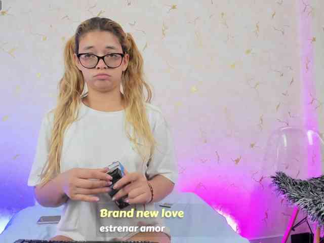 liaMonroe webcam