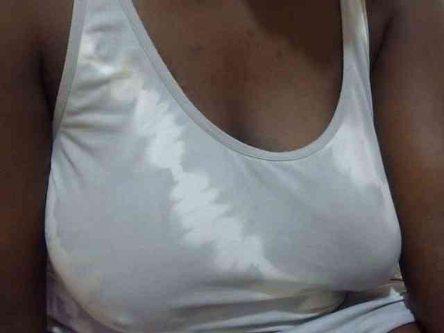 pretty-lioness webcam