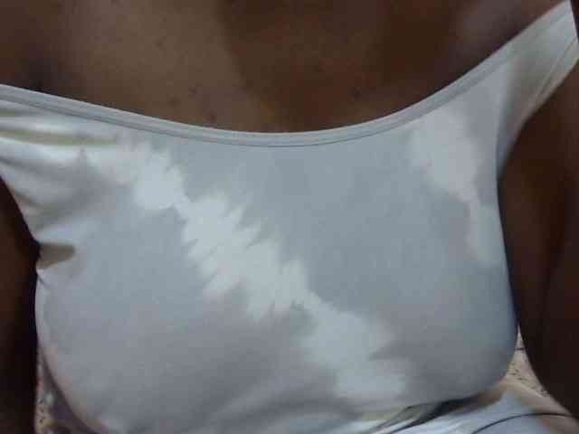 pretty-lioness webcam