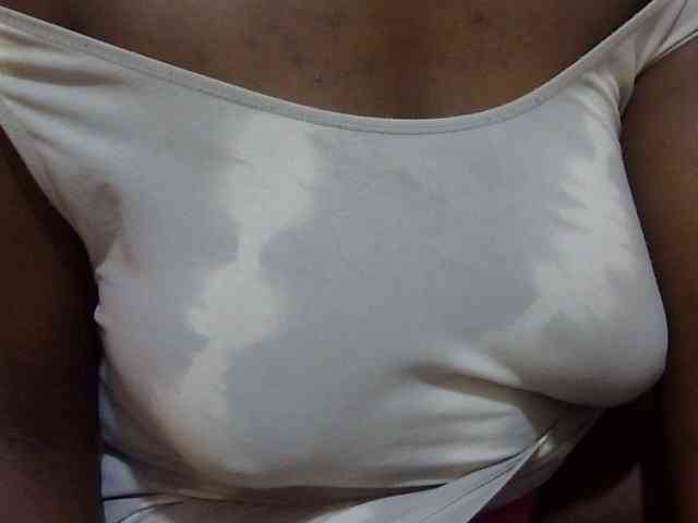 pretty-lioness webcam