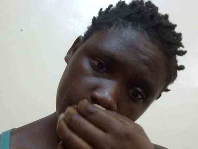 pretty-lioness webcam