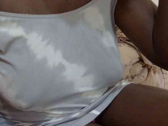 pretty-lioness webcam