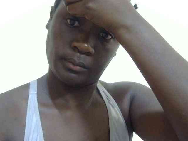 pretty-lioness webcam