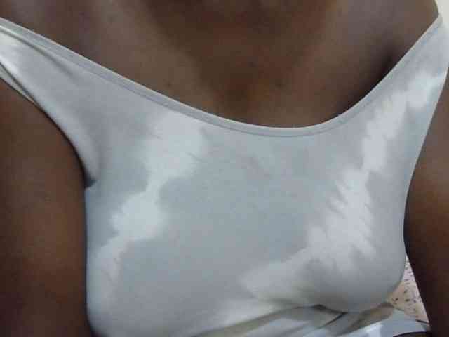 pretty-lioness webcam