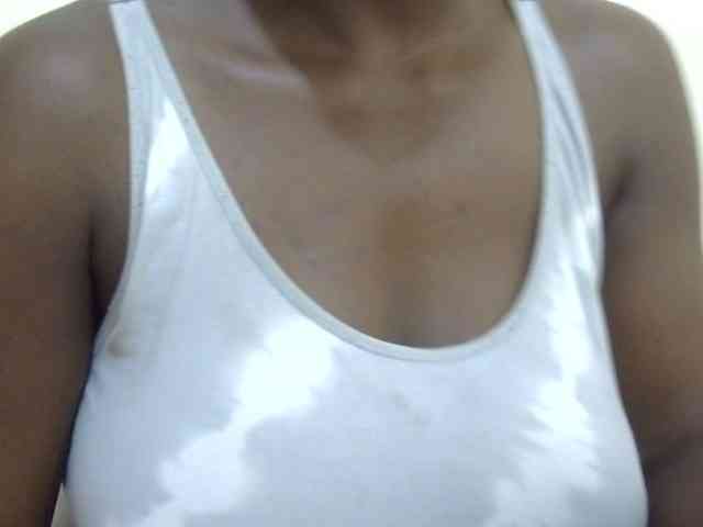 pretty-lioness webcam