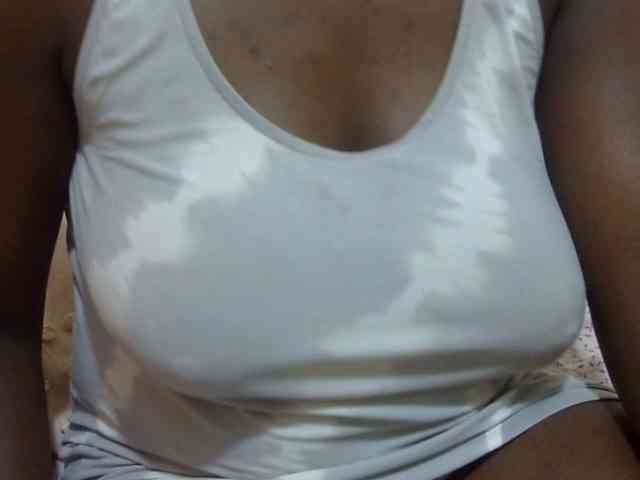 pretty-lioness webcam