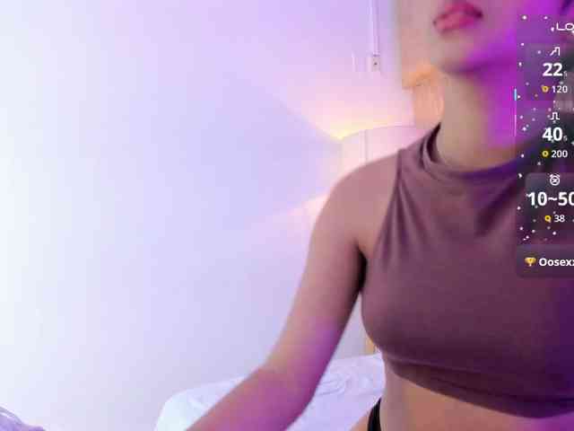 Kyraaa webcam