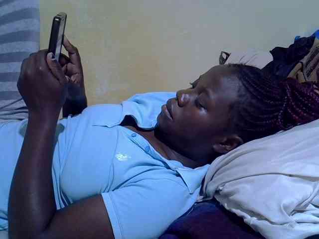 Pretty-doll webcam