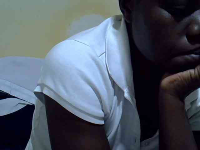 Pretty-doll webcam