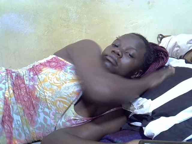 Pretty-doll webcam