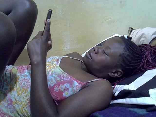 Pretty-doll webcam