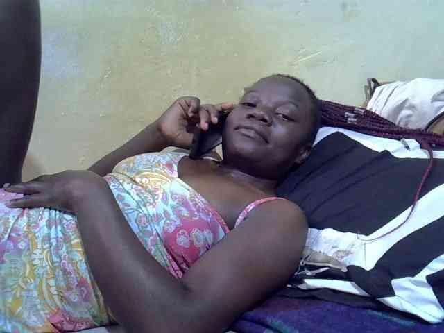 Pretty-doll webcam