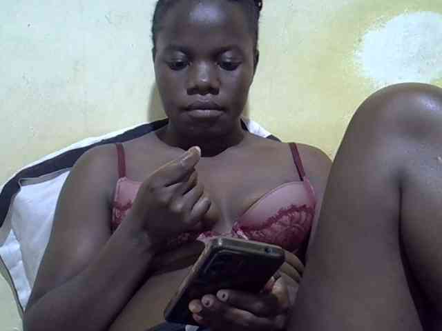 Pretty-doll webcam